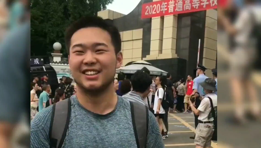 新澳彩资料,巫师4预告幕后花絮,展开解析落实_纪念版V7.64